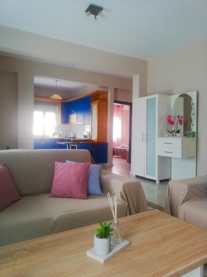 Iliada'S Apartment ポリフロノ エクステリア 写真