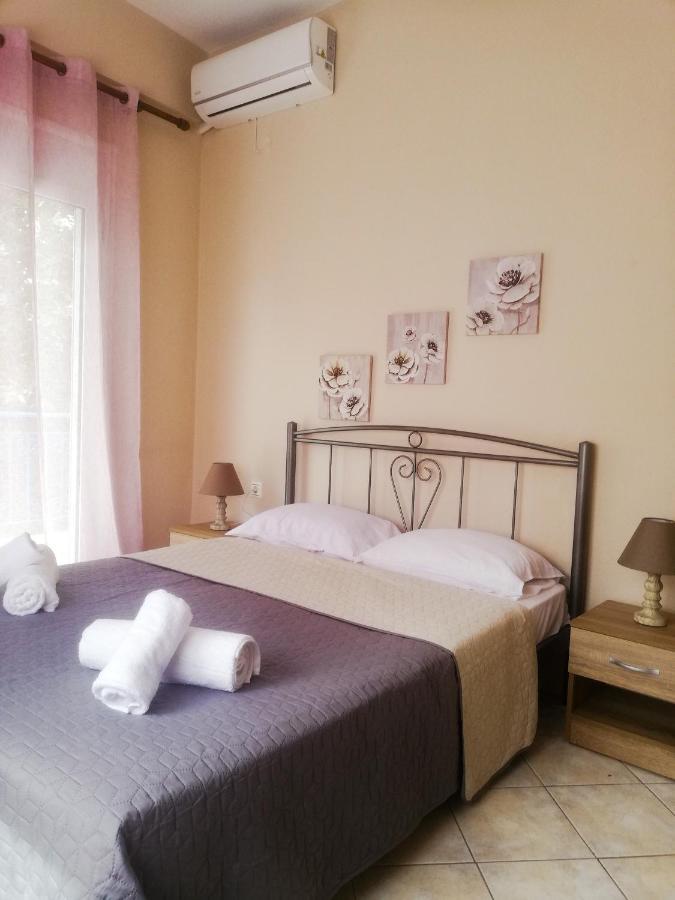 Iliada'S Apartment ポリフロノ エクステリア 写真